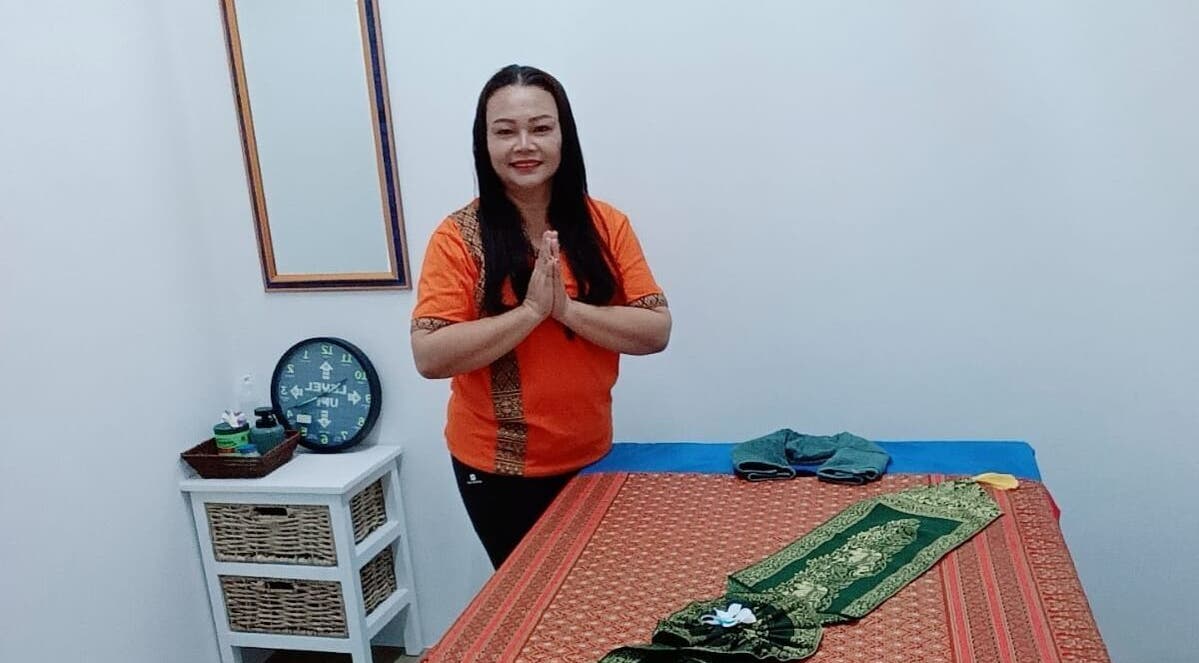 Welcoming staff at Lek Ka Thai Massage Studio, Cape Town, Western Cape, ZA, offering a warm Thai massage environment.