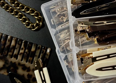 Elegant hair clips and accessories at Simply, Gabriella in Newcastle, New South Wales, AU.