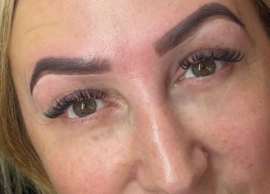 Expert eyebrow treatment at AMP Beauty in Clay Cross, England, GB provides a flawless, defined look.