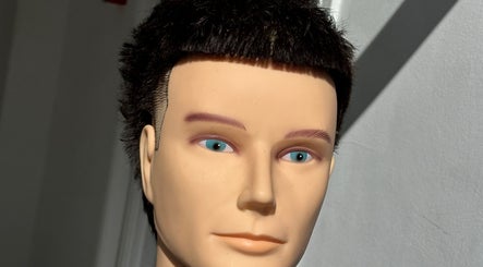Ben Berrow Hair, bilde 3