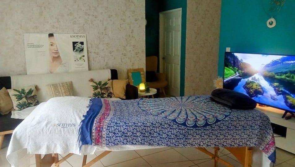 Salle de massage paisible à Le Petit Cocon de Sandrine, Nouméa, Province Sud, NC.