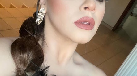 Ximena Valentinna Beauty image 3