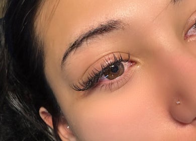 Close-up of expertly styled lash extensions at AP Lash Lounge, Manchester, England, GB.