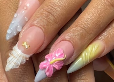 Intricate 3D nail art design at Le Naile Beauty Studio, showcasing tropical themes in Bali, Bali, ID.