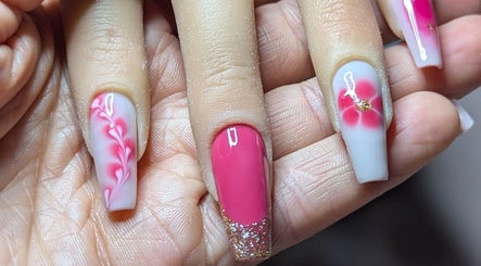 รูป Quest Nails 2