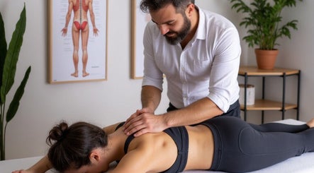 Dott. Alessandro la Torre | SOS Osteopata image 2