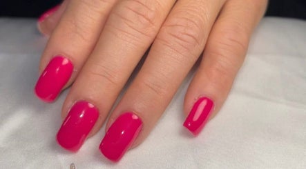 Taylor nail's