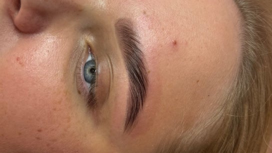 Neve’s Brow Bar