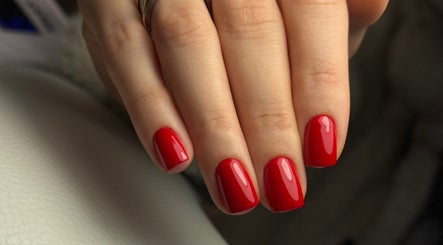 Ongles Corse image 2