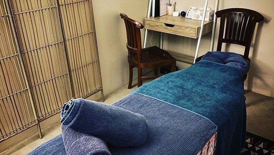 Redtail Remedial Massage billede 1