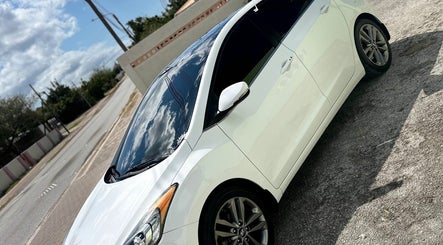 Garashi Vai Window Tinting image 3