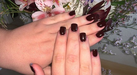 Revibe Nails
