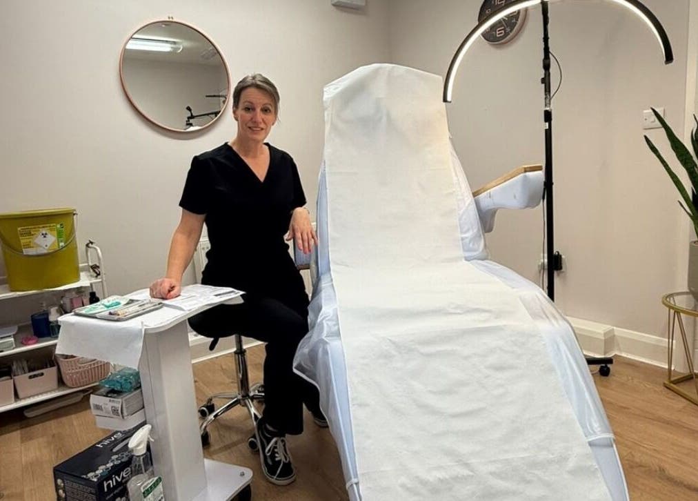 MyRevibe beauty professional in treatment room, Douglas, IM. Calm and inviting ambiance.