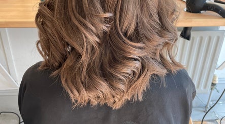 Alana at Rewards Hair Academy image 2