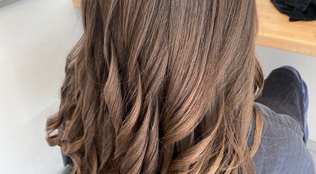 Alana at Rewards Hair Academy image 3