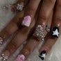 Yluxenails