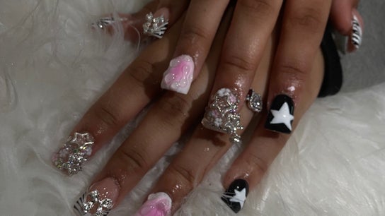 Yluxenails