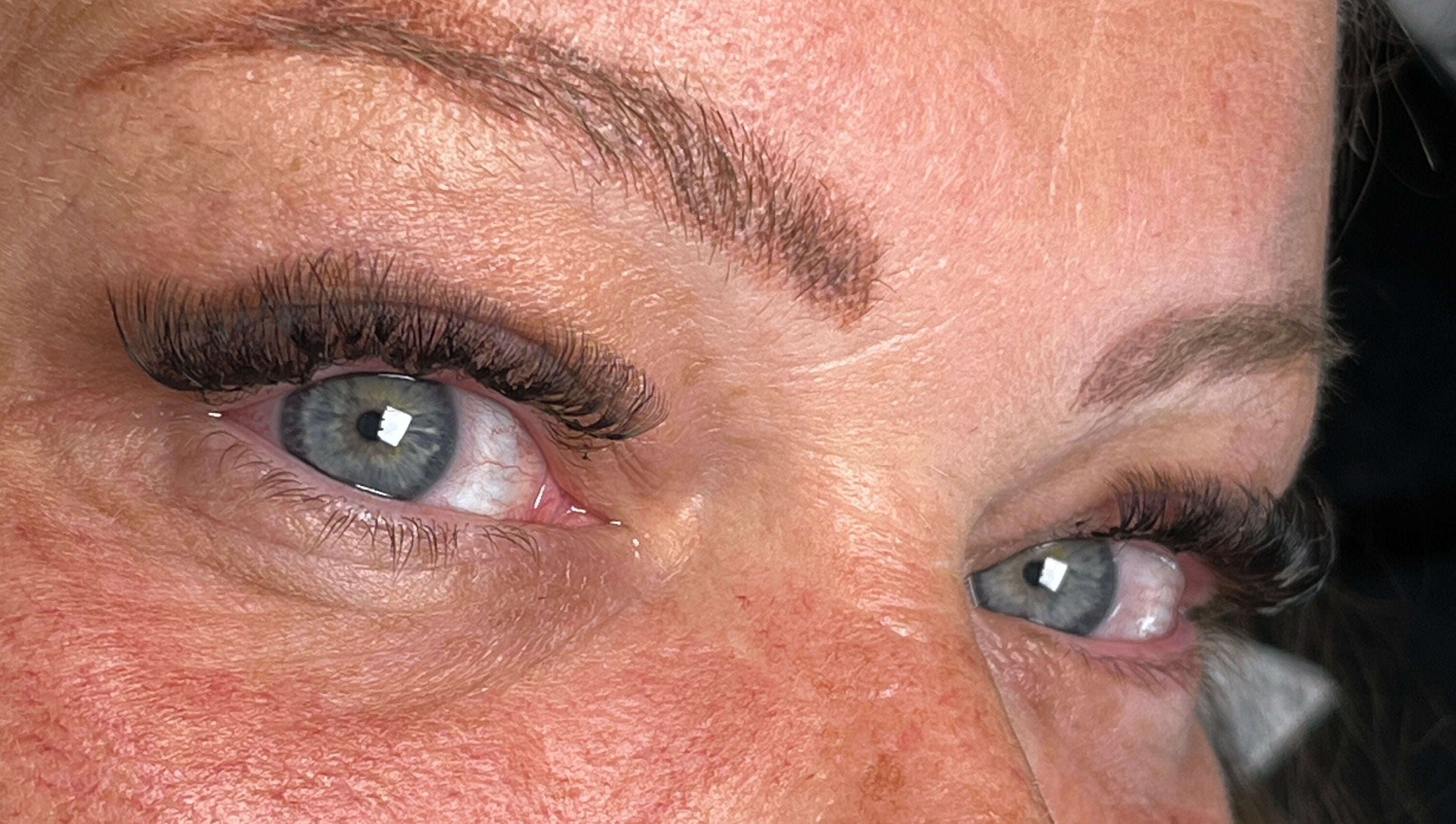 Close-up of professionally styled lashes by lashedbykkenzie in Dundee, Scotland, GB.