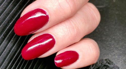 J Nails Art slika 3