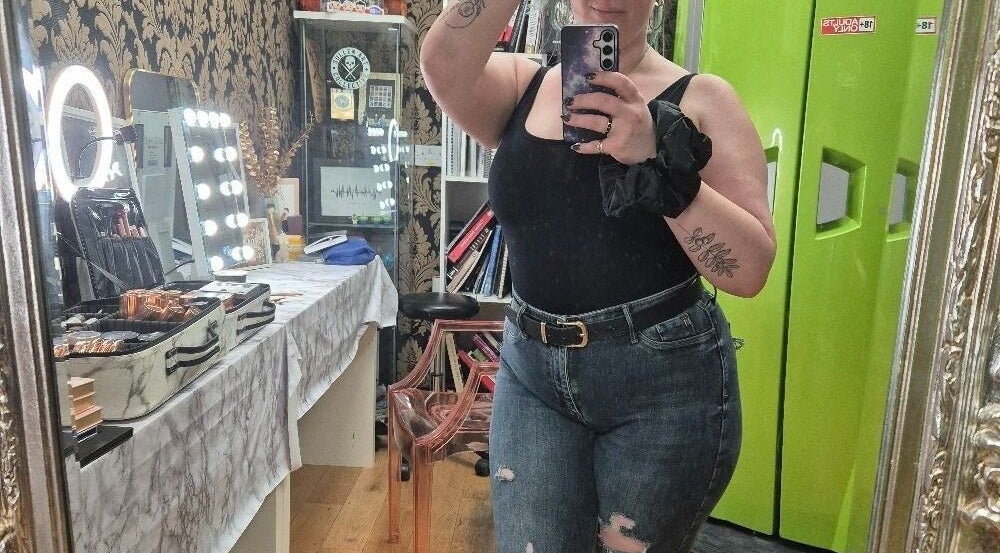 Juliet Morrow Makeup studio interior with mirror, lights, and makeup tools in Drogheda, County Louth, IE.