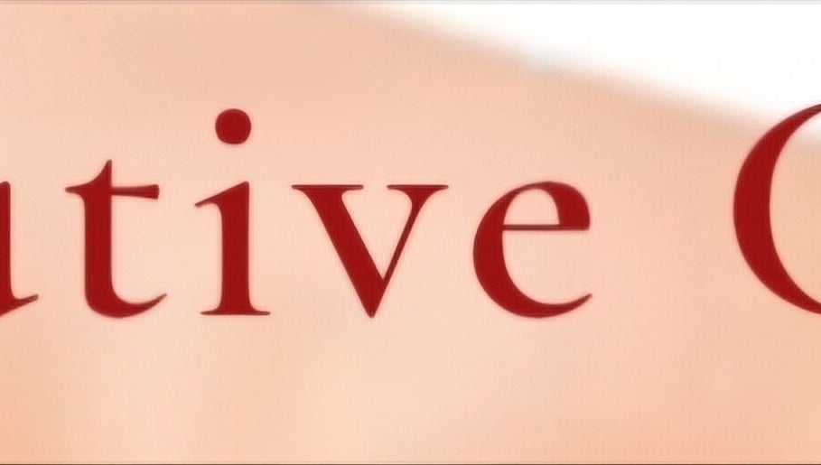 Executive Curve image 1