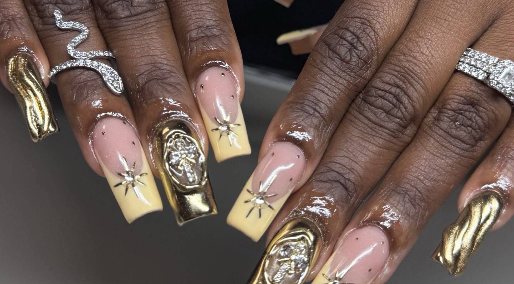 Elegant nail art with gold and diamond accents at Aura オーラ Nails & Spa, Yokosuka, Kanagawa, JP.