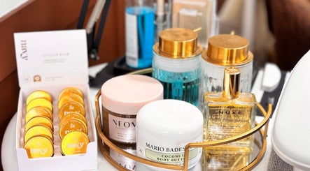 Refining Beauty image 3