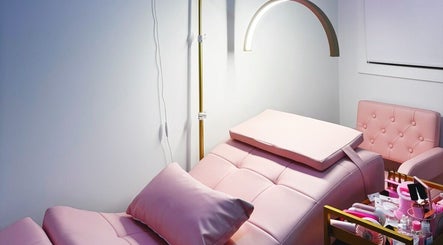 Immagine 2, Pink Lash Bar