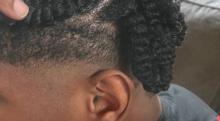 Mss YHAM Braidz Cafe image 2