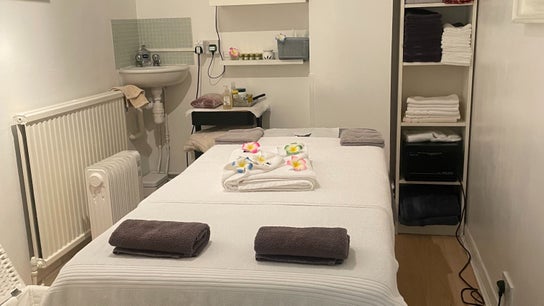 Plumjai Thai Massage And Wellness