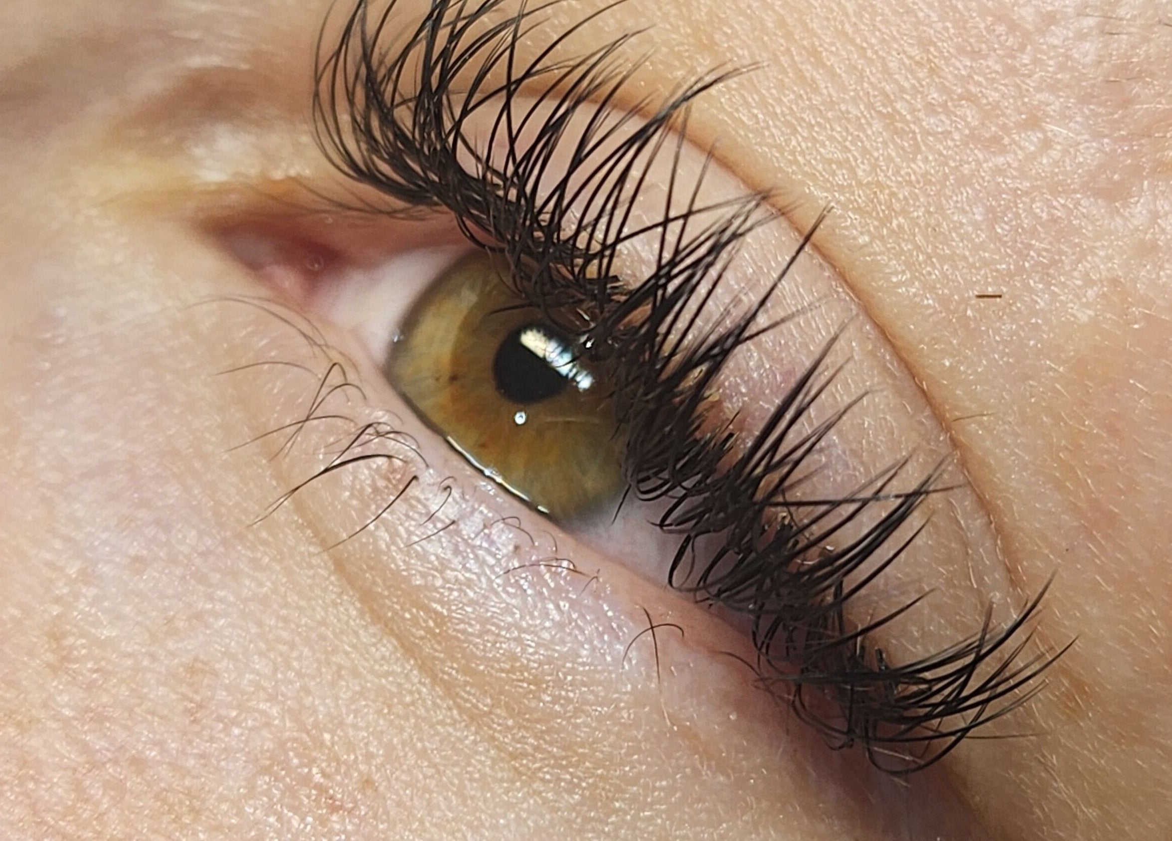 Extensions de cils à Institut For Elles Bogève, Bogève, Auvergne-rhône-alpes, FR. Magnifique regard intense.