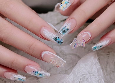 Exquisite nail art design at Woo Salon Studio, Arcadia, California, US.