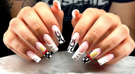 M & Nails Studio