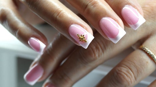 M & Nails Studio