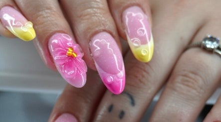 Image de M & Nails Studio 2