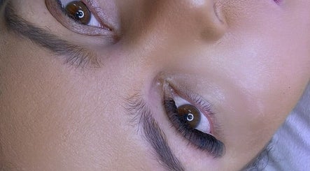 Amanda Almeida Beauty