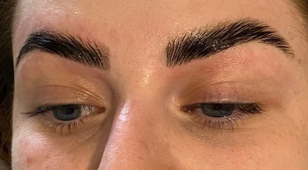 Perfectly enhanced eyebrows at Alex at Beauty Secrets in Douglas, IM. Unmatched beauty expertise and results.