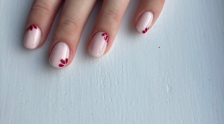 RMB nails, bilde 2