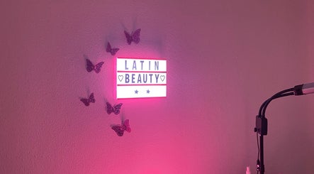 Imagen 3 de Latin Beauty