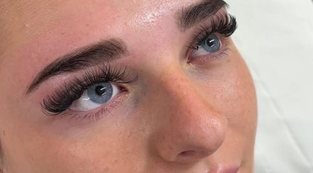 Beauty By Emma Osullivan image 2