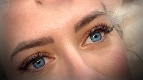Halo Lash Artistry