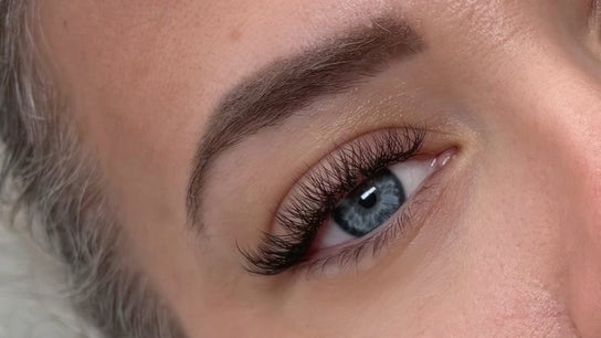 Halo Lash Artistry