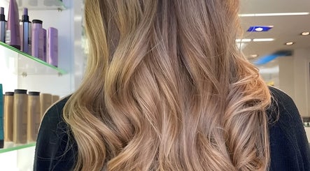 Bella Hair By Rachel Harte
