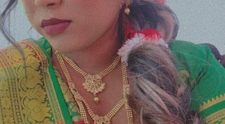 Chosen Chic image 2