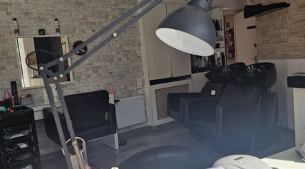Lhana Coiffeuse image 3