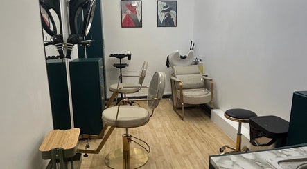Keratin by Anais