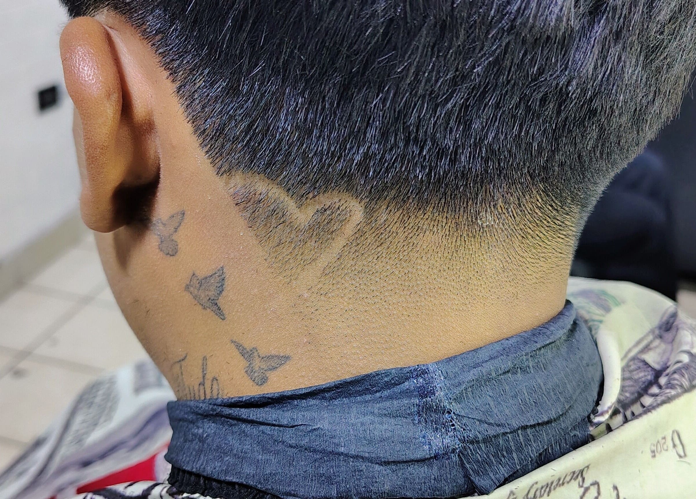 Corte de cabello artístico en Barber E Fac, San Juan De Lurigancho, Provincia De Lima, PE.