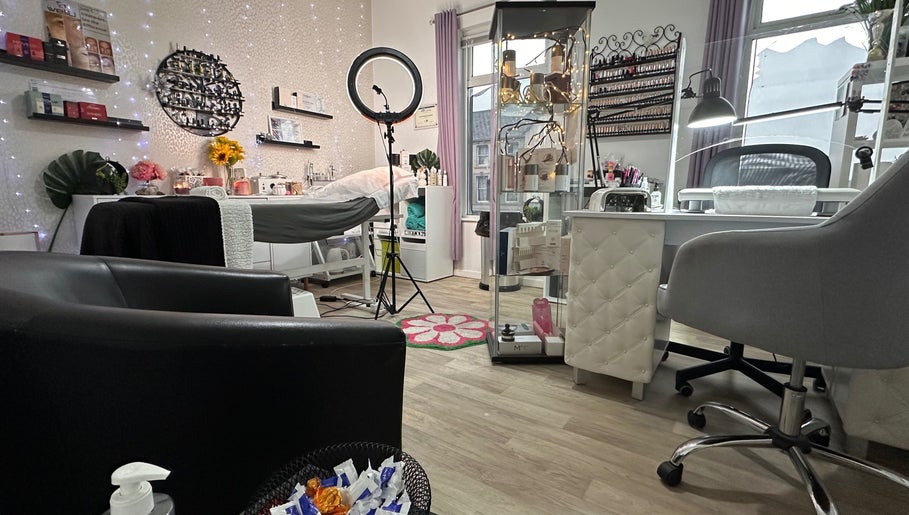 Andi’s Beauty Room belső Lurganban, modern kezelőszoba szépségápolási szolgáltatásokkal.