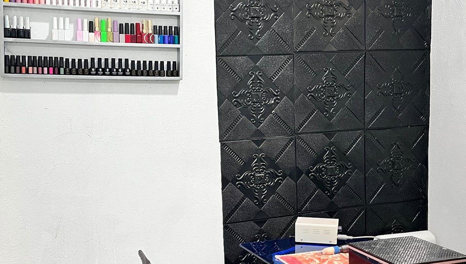 Centro de uñas Dulce image 1
