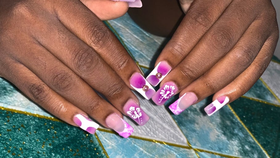 Nails By Midniht, bilde 1